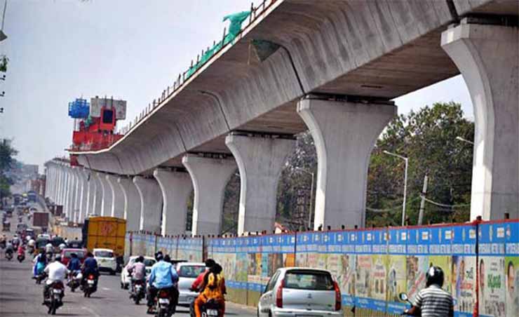 hmrbeginsmetrorailworksatsultanbazar